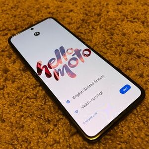 Motorola razr 2024 NEW